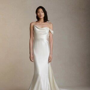 Danielle Frankel - Hazel wedding dress size 4